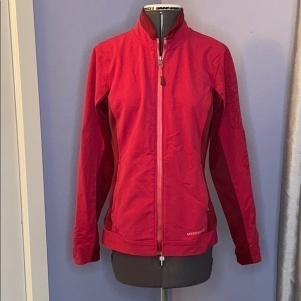 Merrell jacket burgandy/ wine color S/M zip up